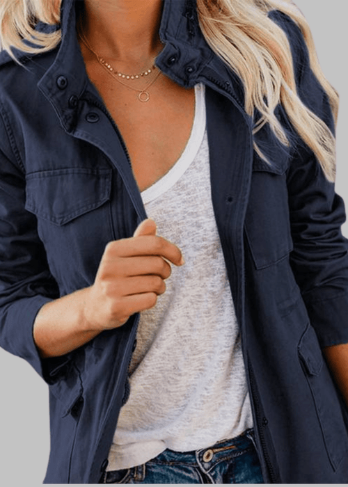 בלייזר פתוח ארוך – אלגנטיות יומיומית במראה קלאסי ונוח