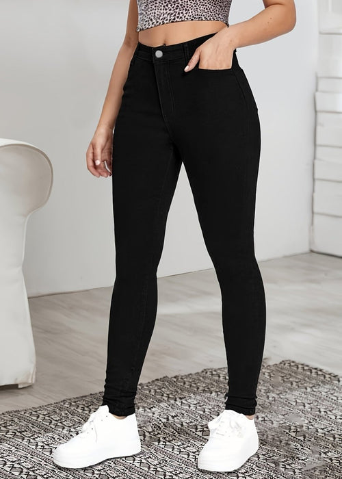 ג׳ינס סקיני במותן גבוהה – מחטב, מחמיא ונוח לאורך כל היום