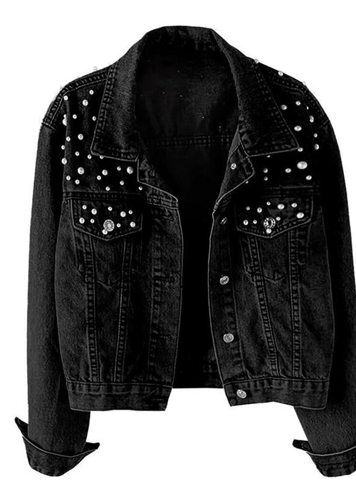 ג׳קט קצר רקום בפנינים – אלגנטיות וינטג’ במראה עכשווי ומלא חן