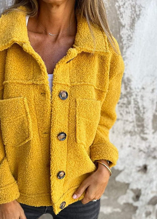 ג׳קט חורף אלגנטי ונעים – חמימות עם נגיעה של סטייל נצחי