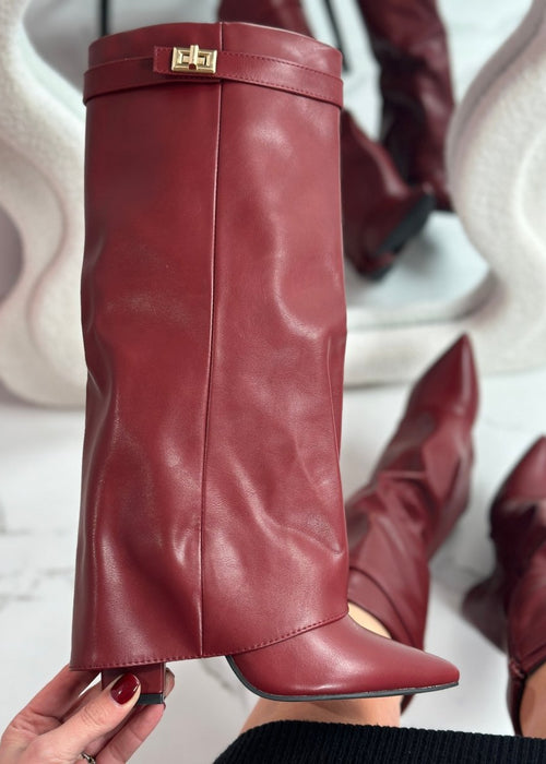 מגפי בורדו – אלגנטיות מחודשת ונוכחות מושלמת