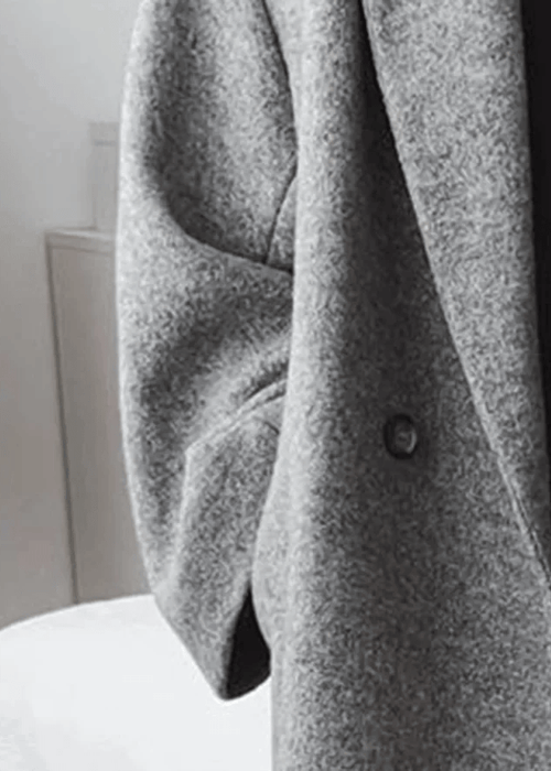 מעיל קלאסי לאישה – אלגנטיות ונוחות לחורף ולסתיו