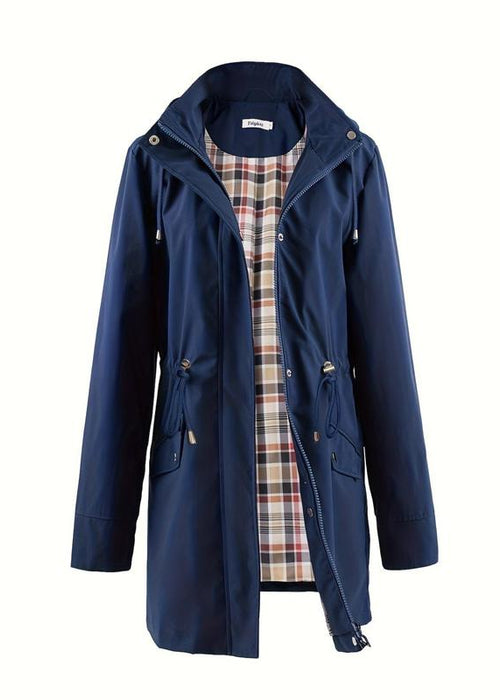 מעיל טרנץ’ עמיד לרוח ולמים – אלגנטיות יומיומית