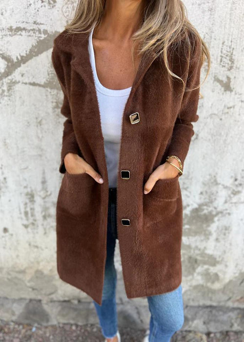 מעיל שכבות חמים ונעים – אלגנטיות יומיומית בנגיעה רכה