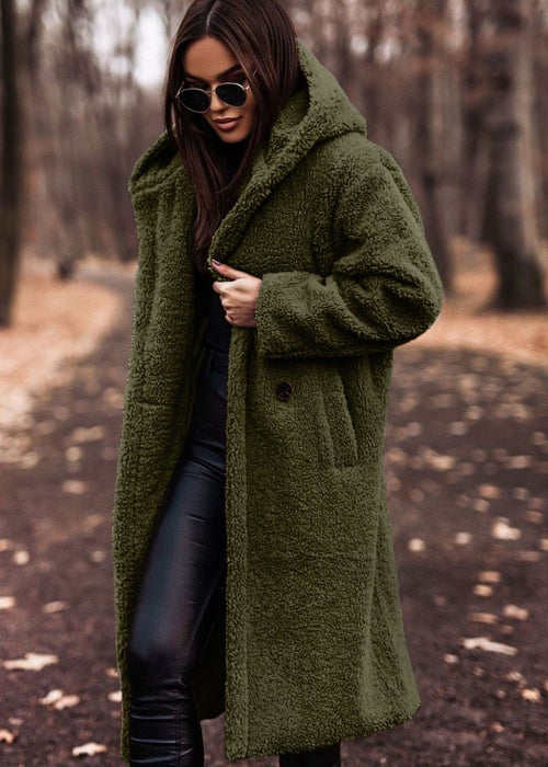 מעיל חורף אלגנטי – חמימות קלאסית במראה יוקרתי