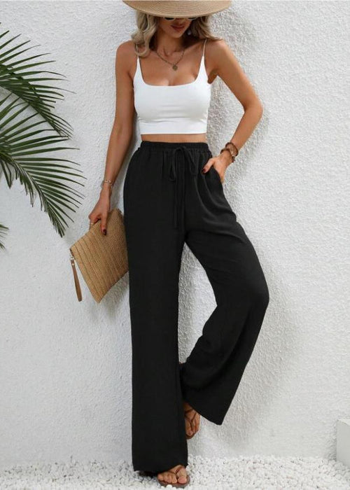 מכנסיים קלאסיים במראה נשי ונצחי