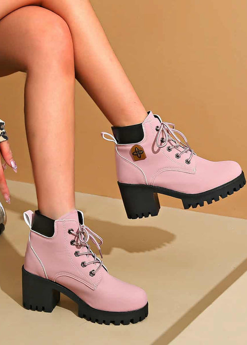 נעל מגביה עם עקב אורטופדי