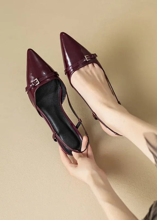 נעלי עקב נמוכות בעיצוב קלאסי – אלגנטיות קלילה לכל יום