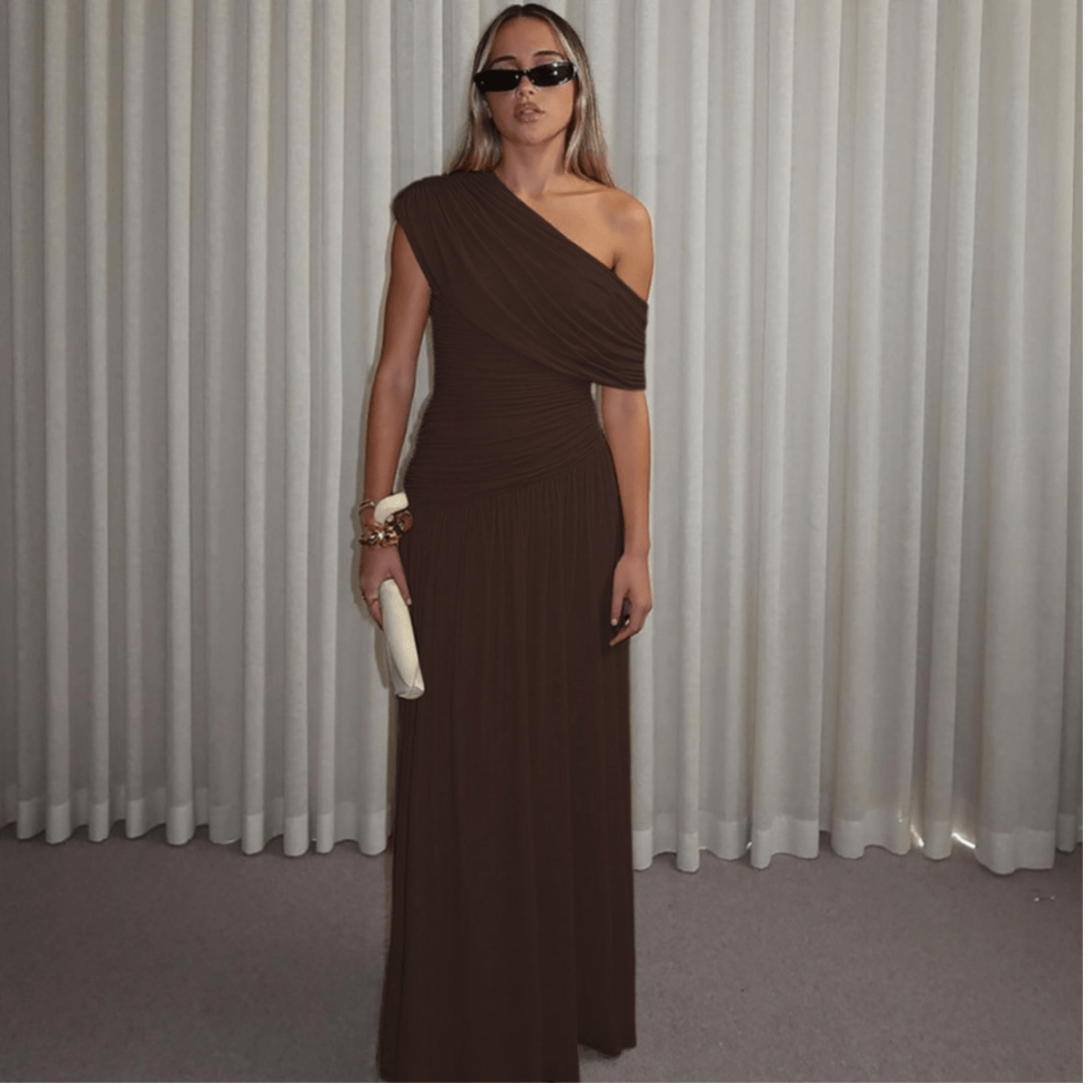 שמלת ערב אלגנטית עם כתף אחת בגזרת מקסי - Elora