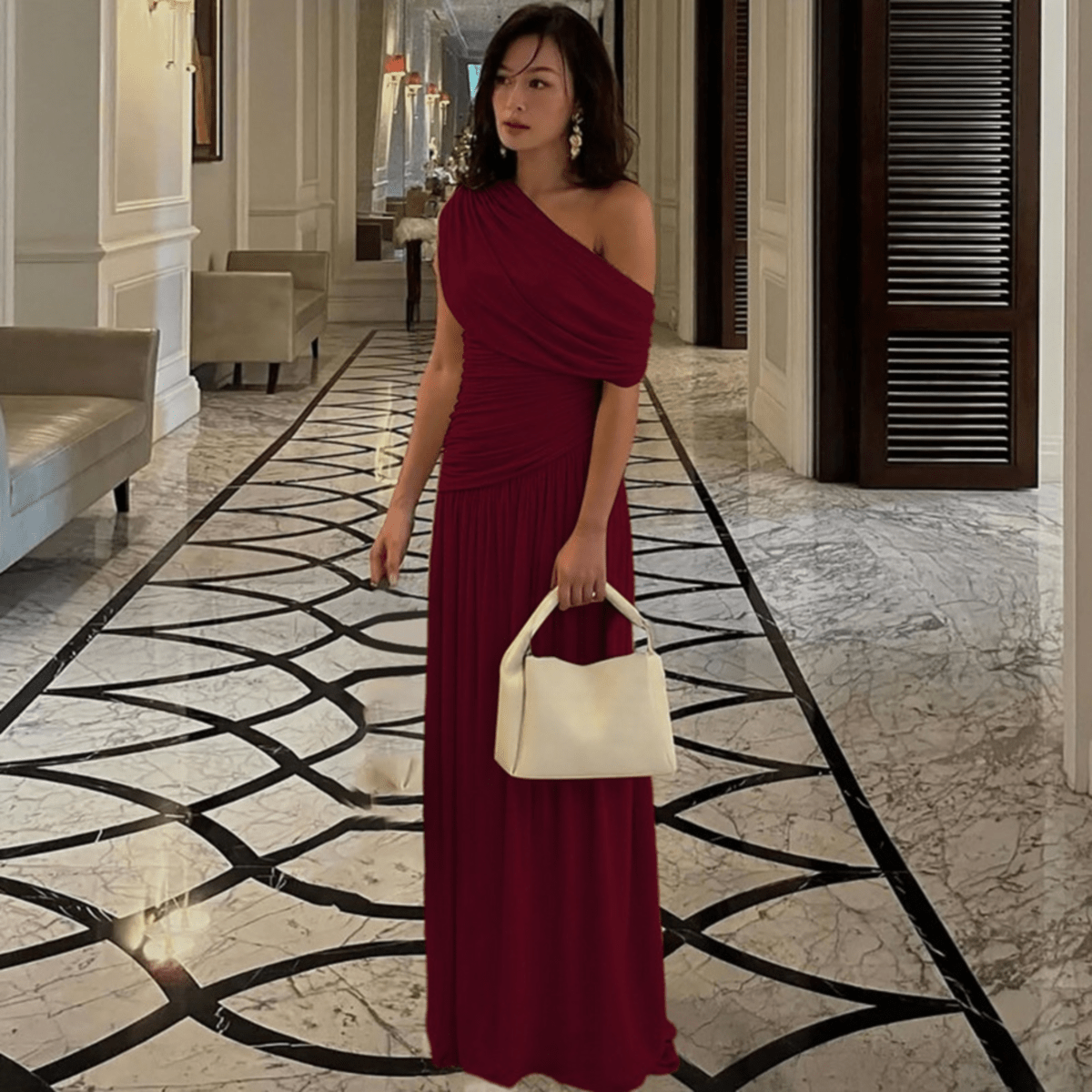 שמלת ערב אלגנטית עם כתף אחת בגזרת מקסי - Elora