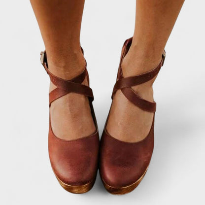 סנדלי פלטפורמה קלאסיים – נוחות ואלגנטיות בכל צעד - Elora