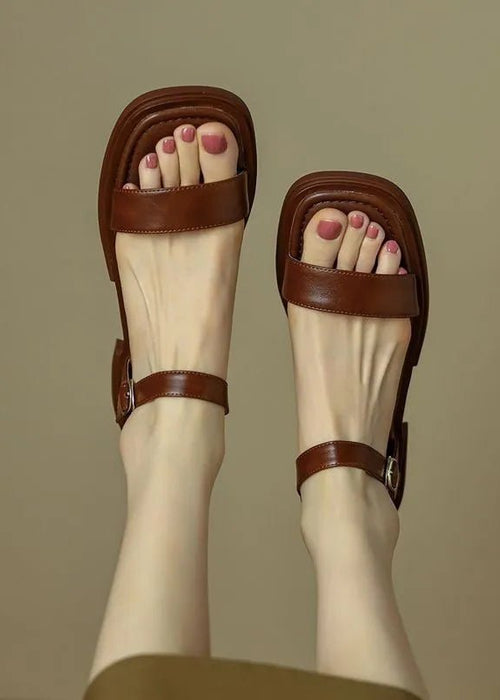 סנדלי נוחות אלגנטיים – עיצוב מינימליסטי ונוחות שלא נגמרת