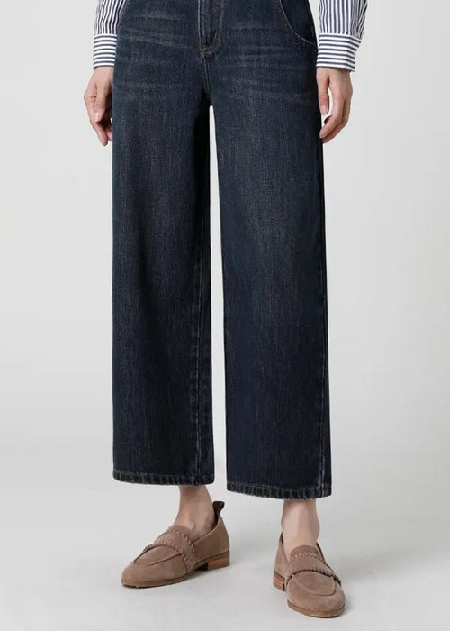 Straight casual גי'נס