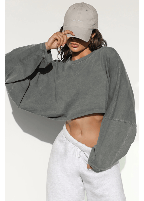 סווטשירט קצר ונעים – נוחות עם טאץ׳ של סטייל