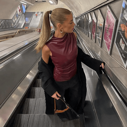 חולצת דמוי עור אלגנטית – סטייל עוצמתי בנגיעה נשית - Elora