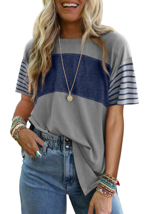 חולצת פסים נושמת – קלאסית, נוחה ומתאימה לכל רגע ביום