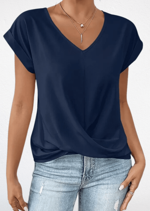חולצת מפתח V אלגנטית – יופי טבעי במגע של נוחות
