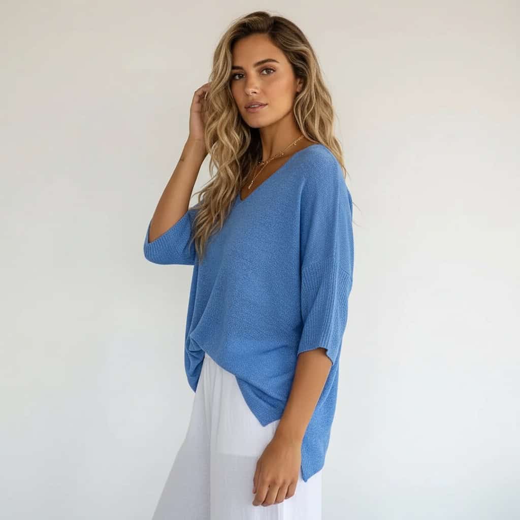 חולצת וי בסיסית משודרגת - Elora